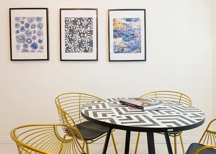 Luxury Apartment - Kuki Stay Ponte Vecchio
